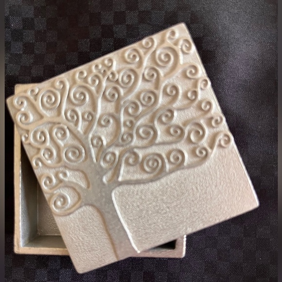 Vintage Vilmain Danforth Pewter Trinket Box with Lid Friendship Tree Handcrafted - Picture 6 of 12